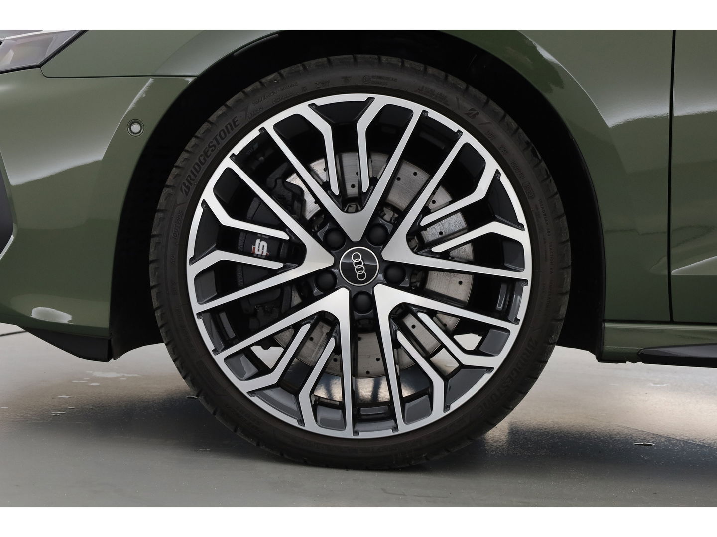 Audi A3 Sportback 2.0 TFSI S3 quattro | Akrapovic | SONOS |