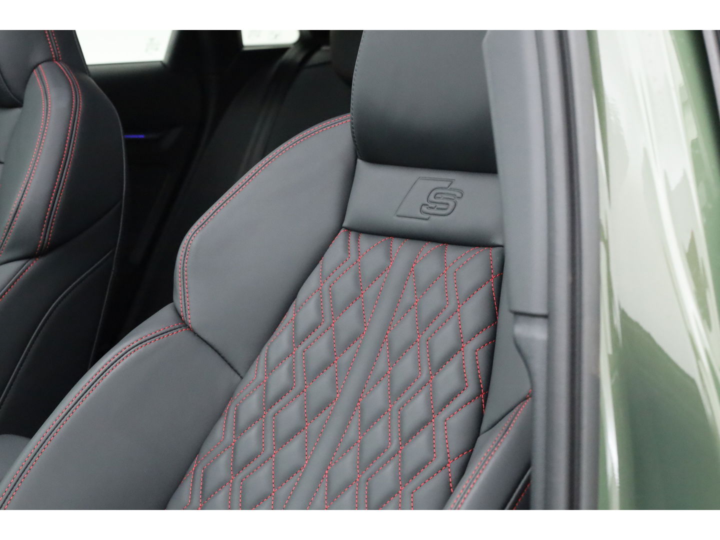 Audi A3 Sportback 2.0 TFSI S3 quattro | Akrapovic | SONOS |