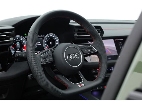 Audi A3 Sportback 2.0 TFSI S3 quattro | Akrapovic | SONOS |