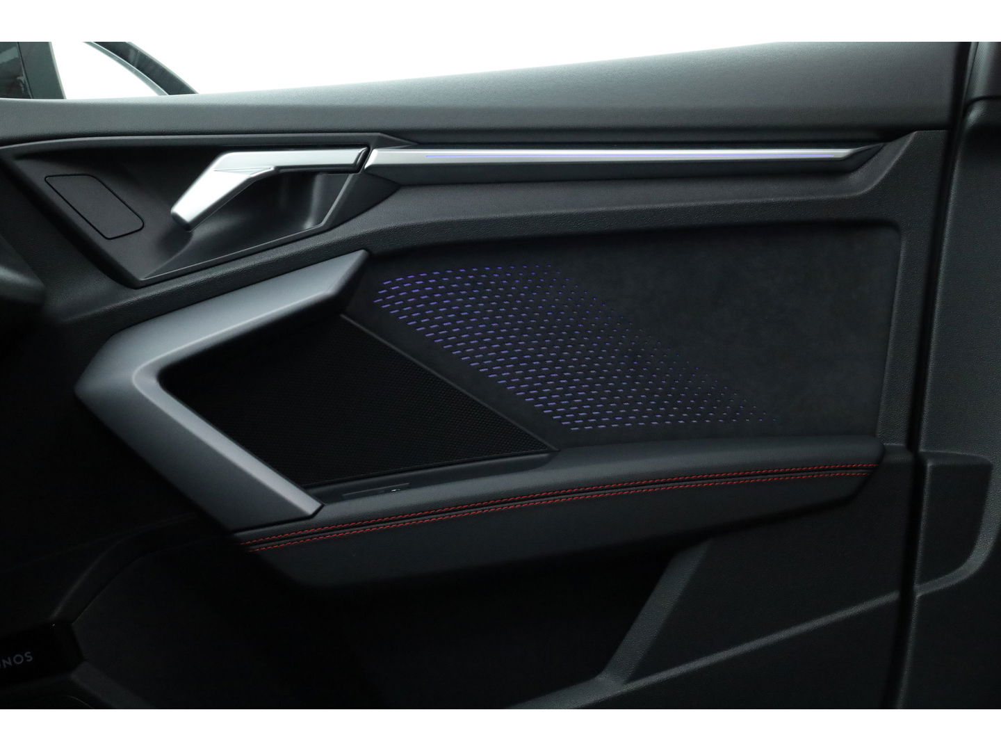 Audi A3 Sportback 2.0 TFSI S3 quattro | Akrapovic | SONOS |