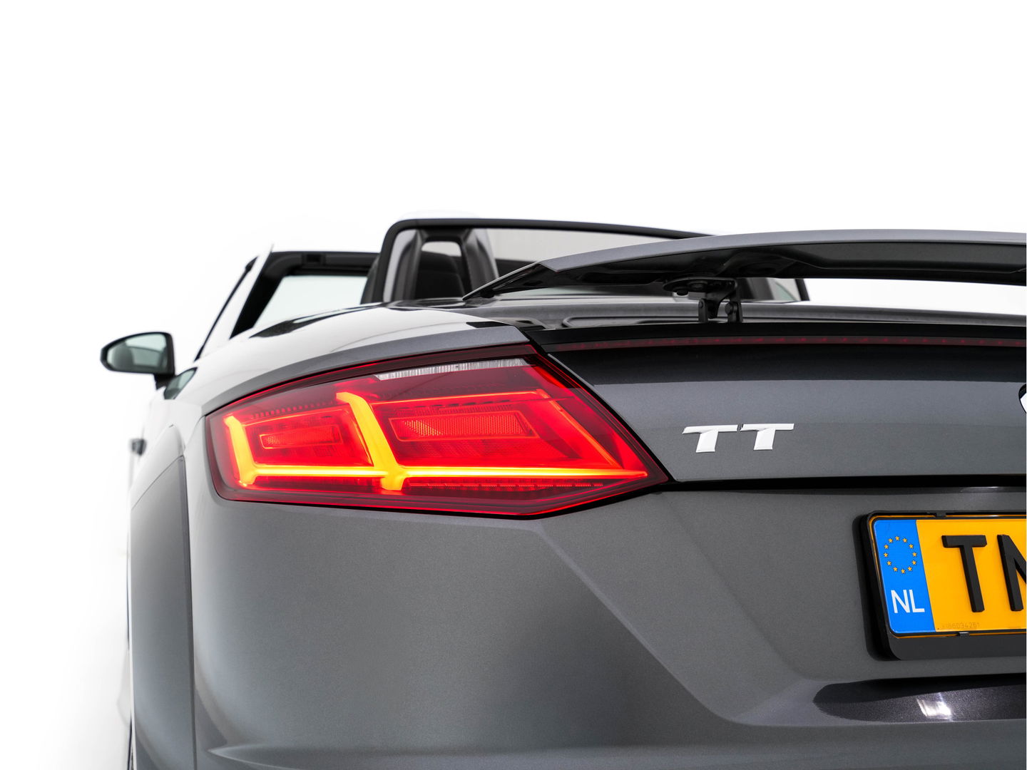 Audi TT Roadster 2.0 TFSI S-Line Pro Line Quattro Aut. *LEATHER-ALCANTARA | FULL-LED | BANG&OLUFSEN-AUDIO | DIGI-COCKPIT | AIR-SCARF | HEATED-SPORTSEATS | NAVI-FULLMAP | DAB+ | KEYLESS | ECC | PDC | 18''ALU*