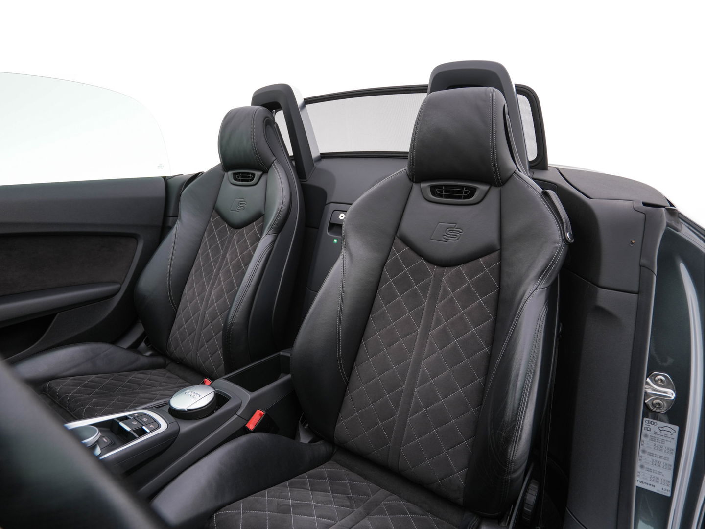 Audi TT Roadster 2.0 TFSI S-Line Pro Line Quattro Aut. *LEATHER-ALCANTARA | FULL-LED | BANG&OLUFSEN-AUDIO | DIGI-COCKPIT | AIR-SCARF | HEATED-SPORTSEATS | NAVI-FULLMAP | DAB+ | KEYLESS | ECC | PDC | 18''ALU*