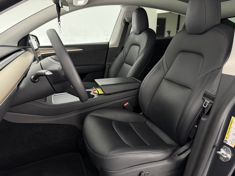 Tesla Model Y Long Range AWD 75 kWh | SOH 91% | Snelladen | Autopilot | Pano | Memory | Camera | Adap. Cruise | Stoel/Stuur verw.