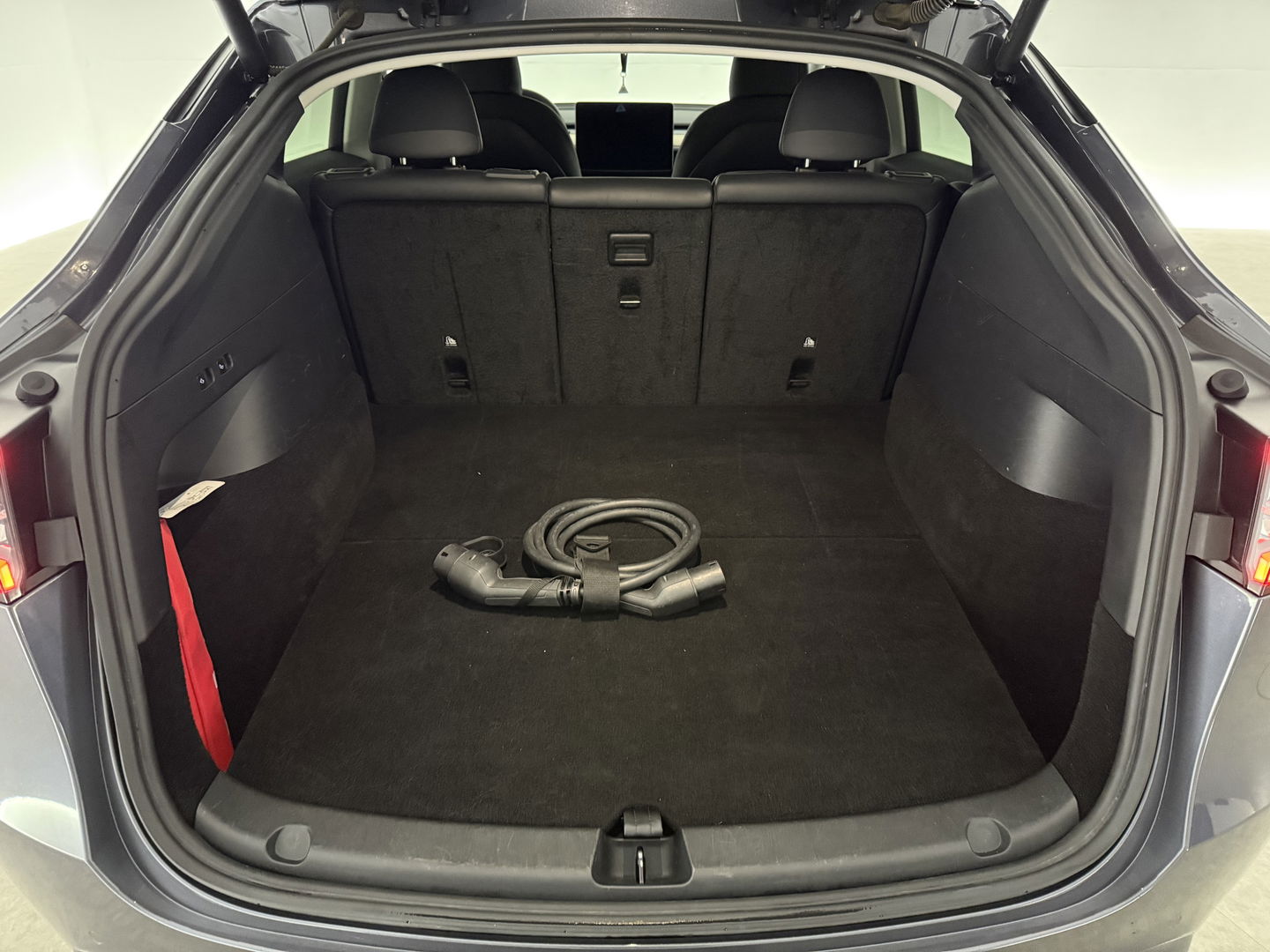 Tesla Model Y Long Range AWD 75 kWh | SOH 91% | Snelladen | Autopilot | Pano | Memory | Camera | Adap. Cruise | Stoel/Stuur verw.