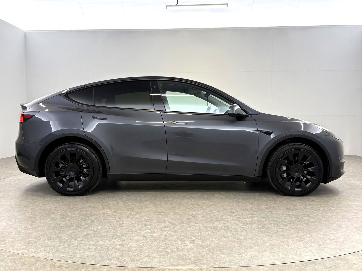 Tesla Model Y Long Range AWD 75 kWh | SOH 91% | Snelladen | Autopilot | Pano | Memory | Camera | Adap. Cruise | Stoel/Stuur verw.