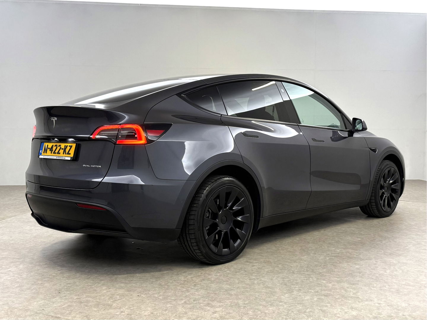 Tesla Model Y Long Range AWD 75 kWh | SOH 91% | Snelladen | Autopilot | Pano | Memory | Camera | Adap. Cruise | Stoel/Stuur verw.