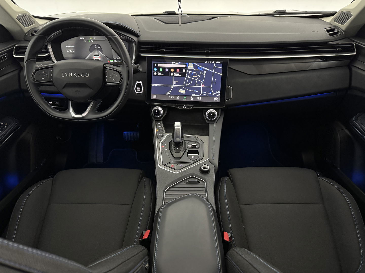 Lynk Co 01 1.5 Black Edition | Pano | Memory | Sfeerverl. | 360° | Virtual | Carplay | Adap. Cruise