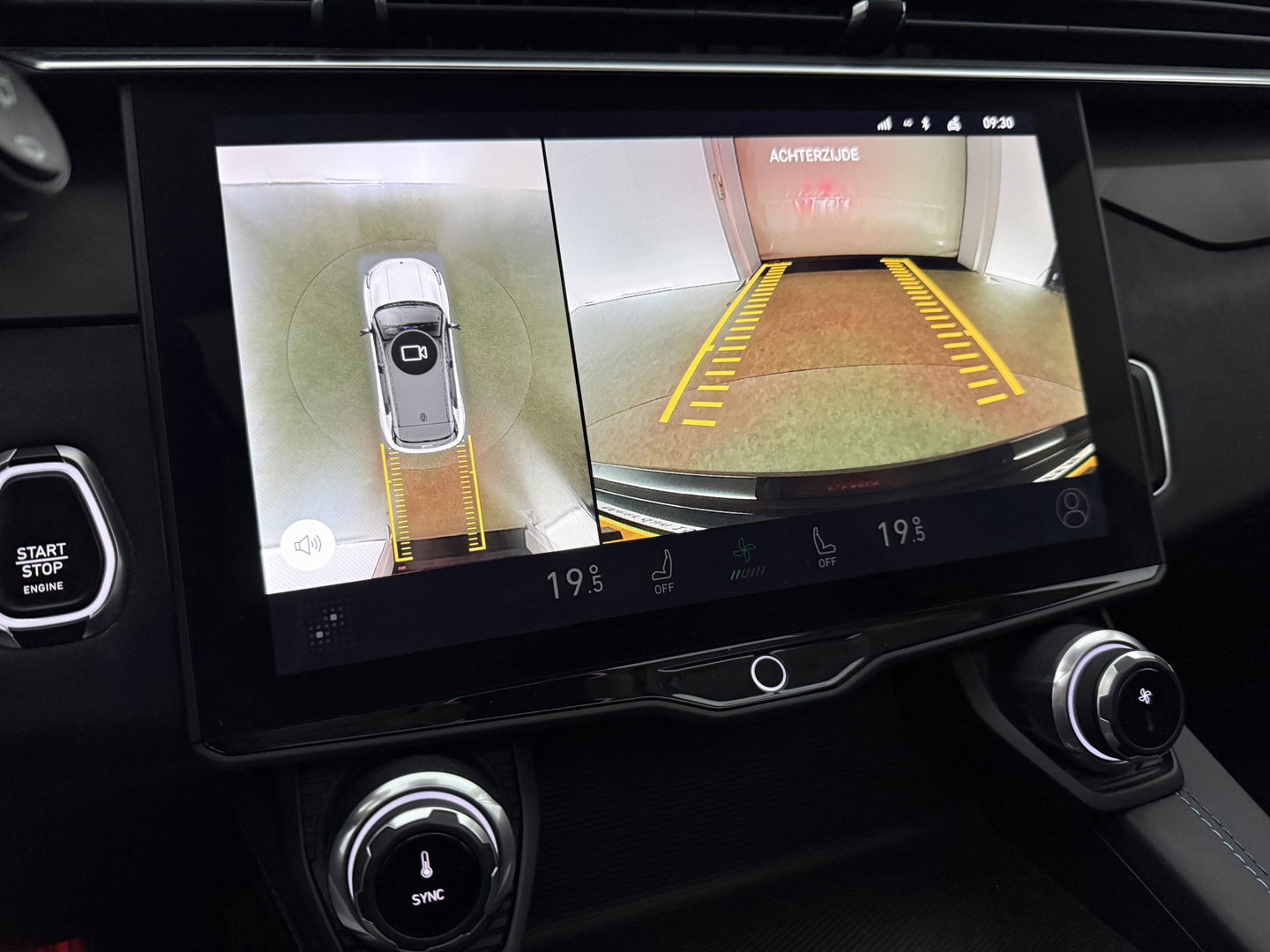 Lynk Co 01 1.5 Black Edition | Pano | Memory | Sfeerverl. | 360° | Virtual | Carplay | Adap. Cruise