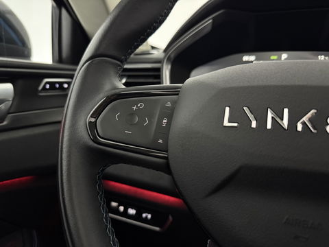 Lynk Co 01 1.5 Black Edition | Pano | Memory | Sfeerverl. | 360° | Virtual | Carplay | Adap. Cruise