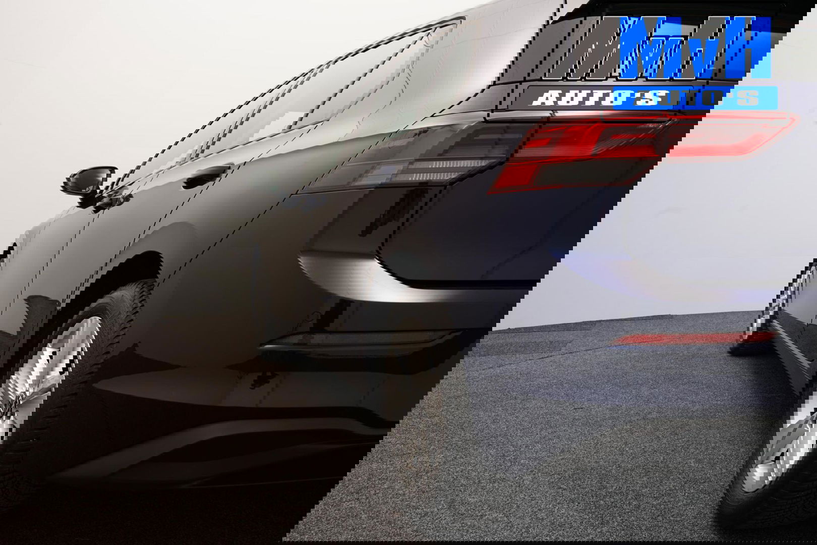 Volkswagen Golf 1.0 eTSI Life|ACC|NAVI|PDC|ORG.NL|LED|VIRTUAL