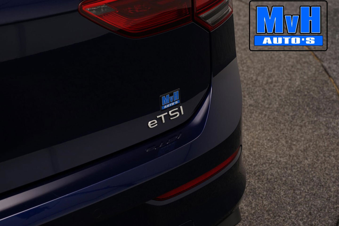 Volkswagen Golf 1.0 eTSI Life|ACC|NAVI|PDC|ORG.NL|LED|VIRTUAL