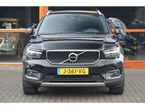 Volvo XC40 T3 Business Pro | Trekhaak | Adaptive Cruise | Apple Car-Play | Dodehoek sensoren | Goed onderhouden |