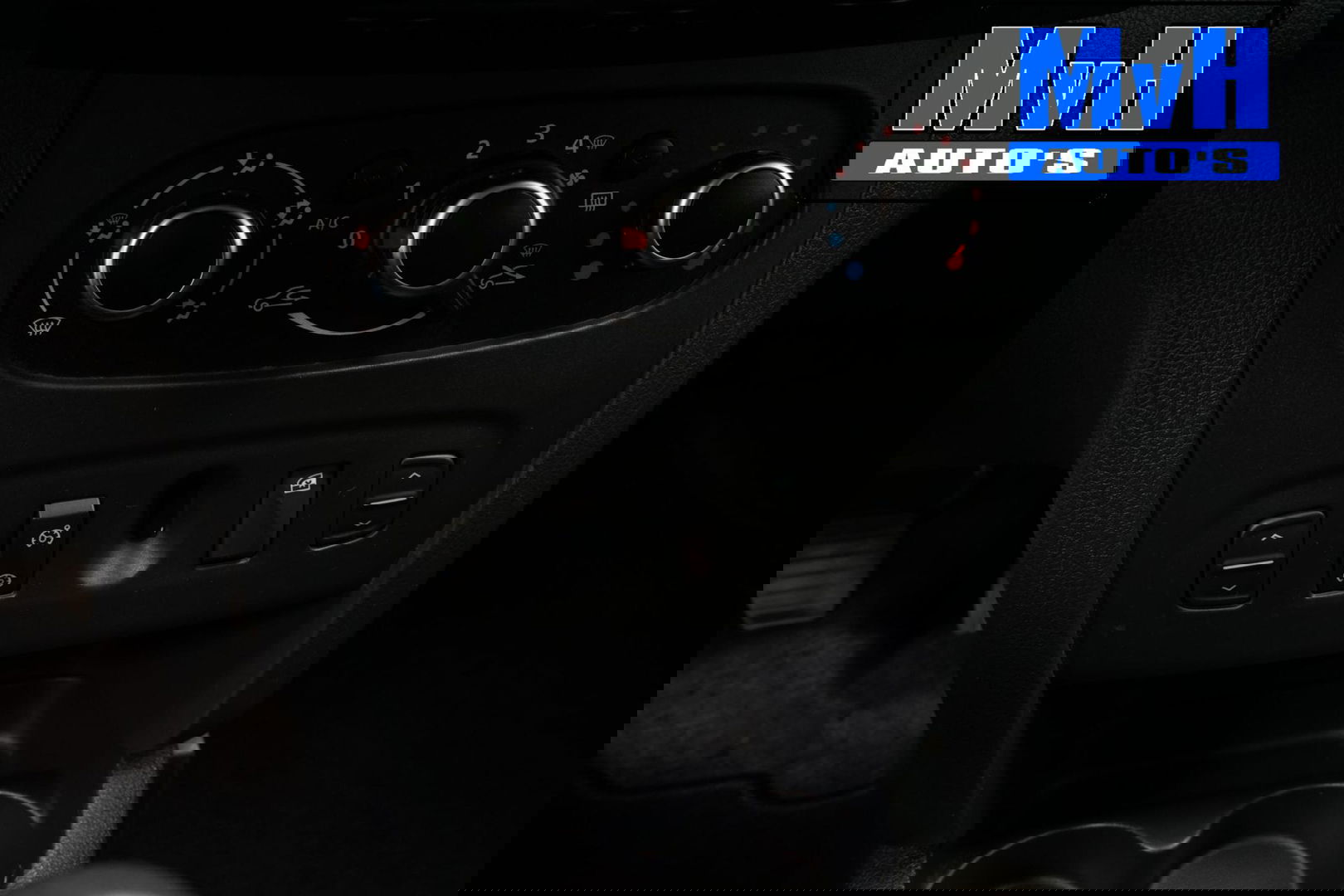 Dacia Logan MCV 0.9 TCe SL Royaal|CAMERA|TREKHAAK|NAVI|CRUISE