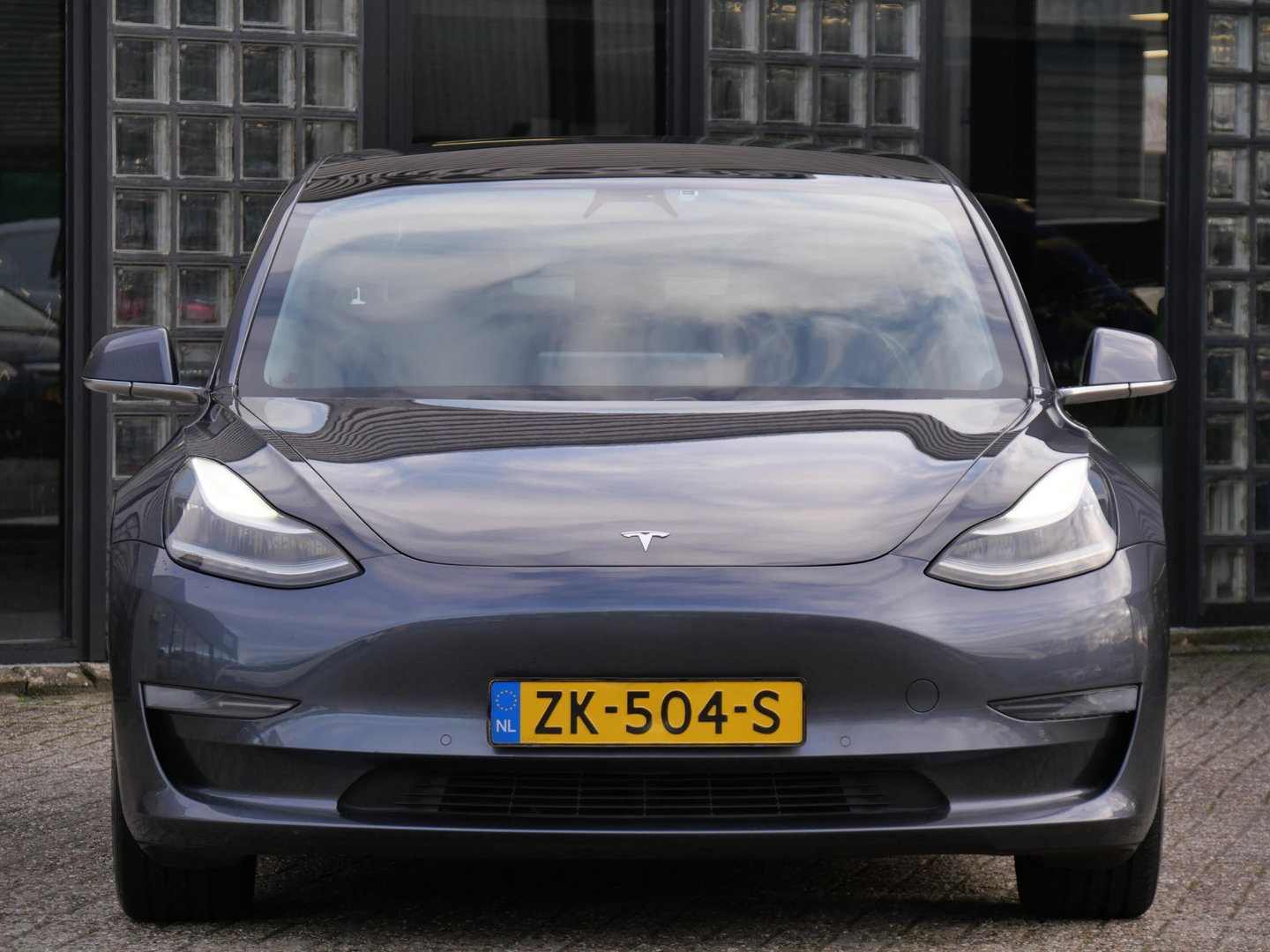 Tesla Model 3 LONG RANGE AWD 75kWh/ TREKHAAK/ 1STE EIGENAARS AUTO!