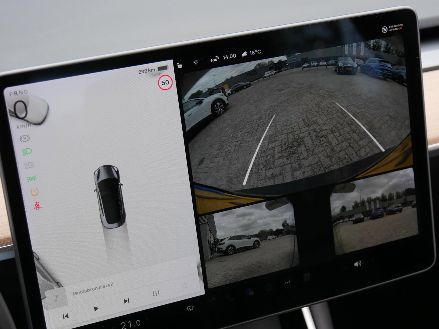 Tesla Model 3 LONG RANGE AWD 75kWh/ TREKHAAK/ 1STE EIGENAARS AUTO!