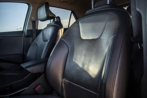 Kia Niro 1.6 GDi PHEV DynamicLine TREKHAAK / PLUG IN HYBRID / CARPLAY / NAVI / FABRIEKS GARANTIE !