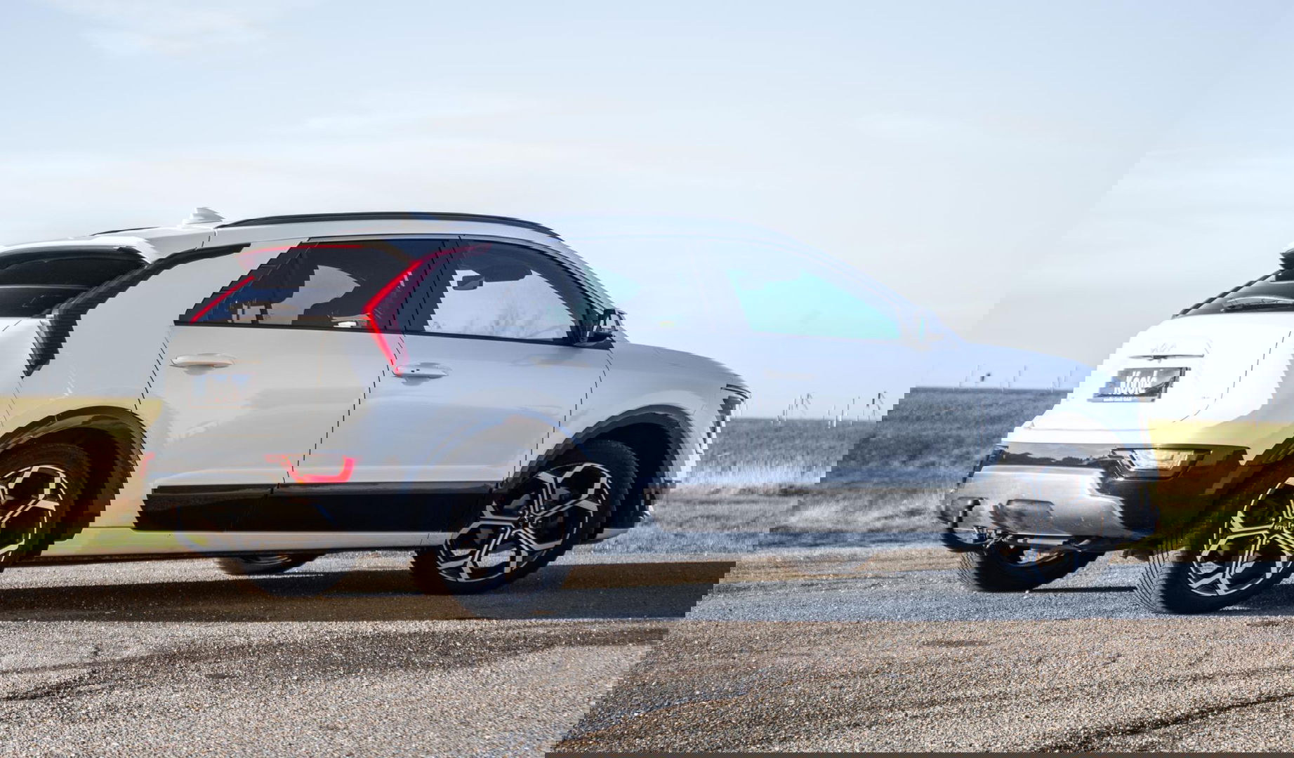 Kia Niro 1.6 GDi PHEV DynamicLine TREKHAAK / PLUG IN HYBRID / CARPLAY / NAVI / FABRIEKS GARANTIE !