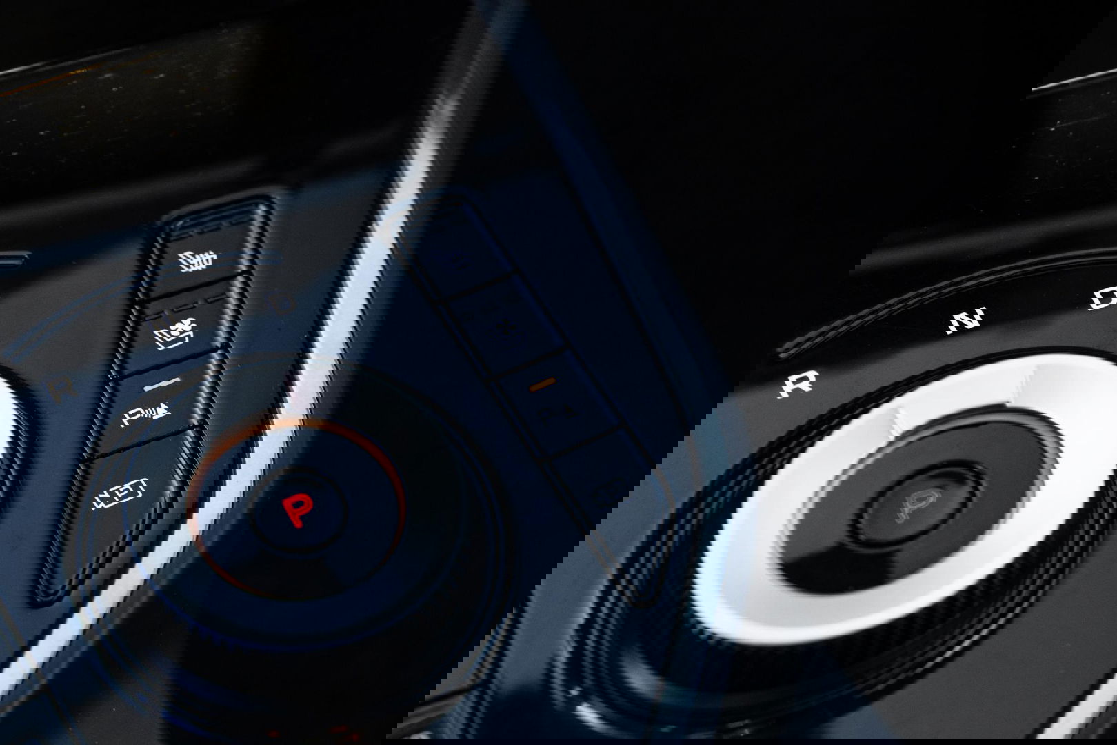 Kia Niro 1.6 GDi PHEV DynamicLine TREKHAAK / PLUG IN HYBRID / CARPLAY / NAVI / FABRIEKS GARANTIE !