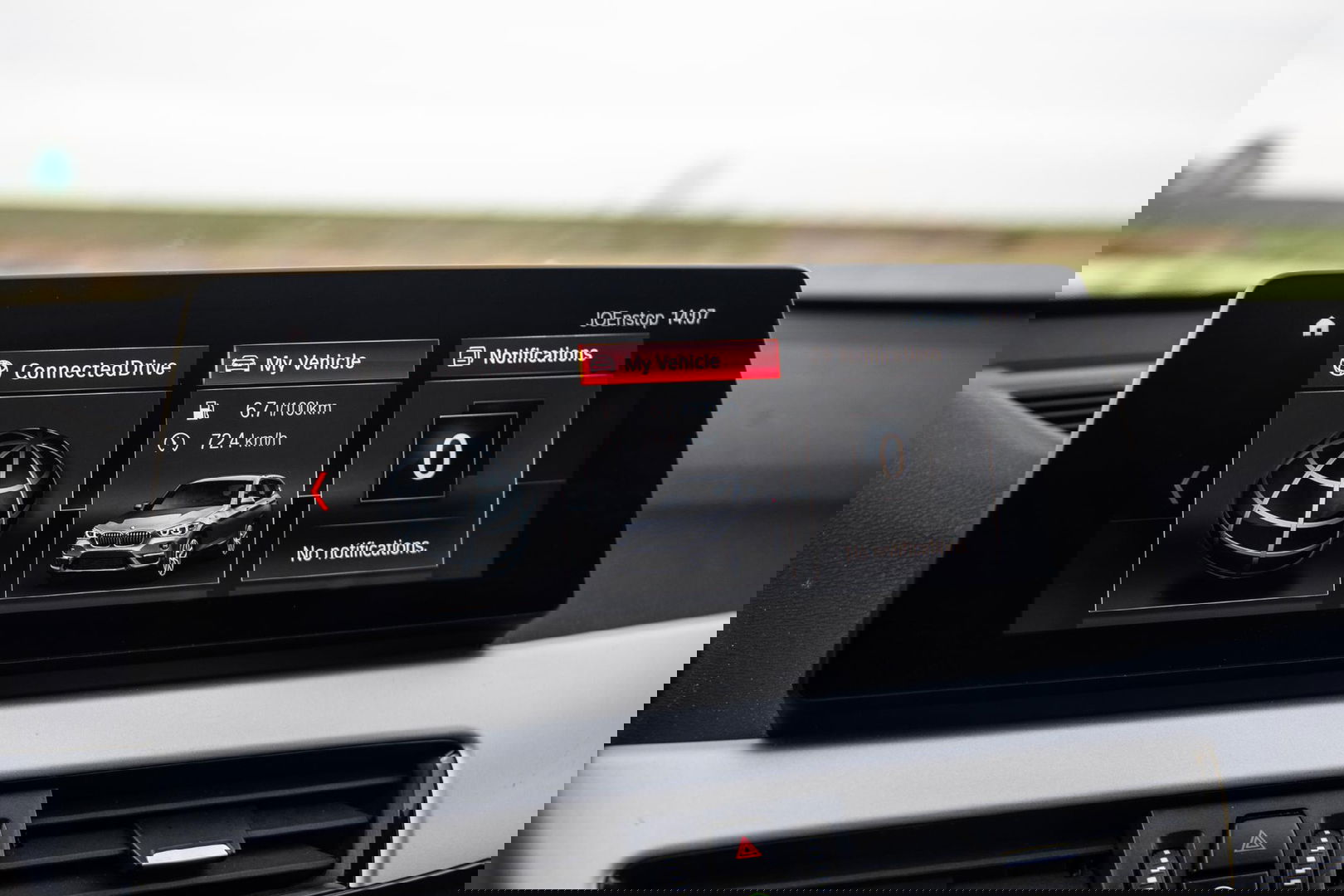 BMW X1 xDrive25e Executive CAMERA / CARPLAY / AUTOMAAT / LEDER / LED / CRUISE CONTROLE / STOELVERWARMING