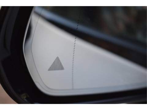 Mercedes-Benz E-Klasse Cabrio 200 AMG Line Navigatie | Cruise Control | Virtual Cockpit | Stoelverwarming | Camera