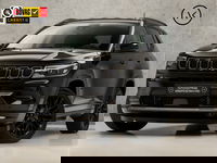 Jeep Compass - 4xe 240 Plug-in Hybrid Electric S Automaat (VIRTUAL COCKPIT, APPLE CARPLAY, GROOT NAVI, LEDER, ELEK SPORTSTOELEN, GETINT GLAS, ADAPTIVE CRUISE, KEYLESS, CAMERA, NIEUWSTAAT)