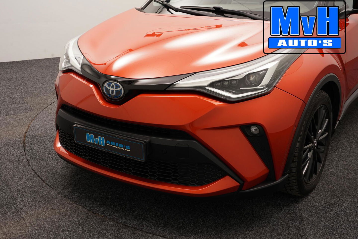 Toyota C-HR 2.0 Hybrid Launch Edition|184PK|LUXE!|TREKH|JBL