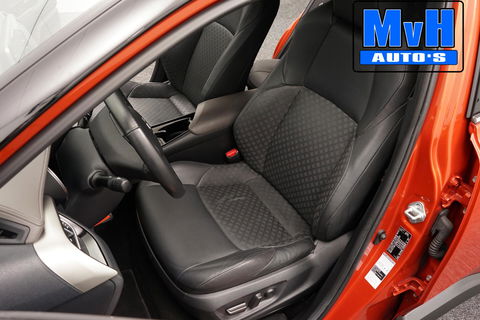 Toyota C-HR 2.0 Hybrid Launch Edition|184PK|LUXE!|TREKH|JBL