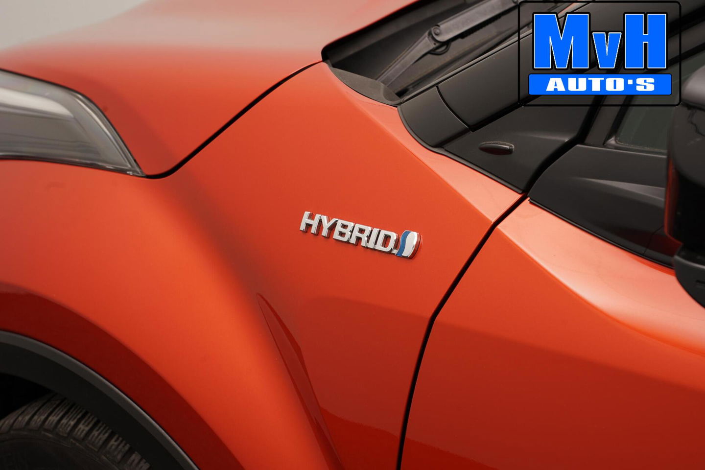 Toyota C-HR 2.0 Hybrid Launch Edition|184PK|LUXE!|TREKH|JBL