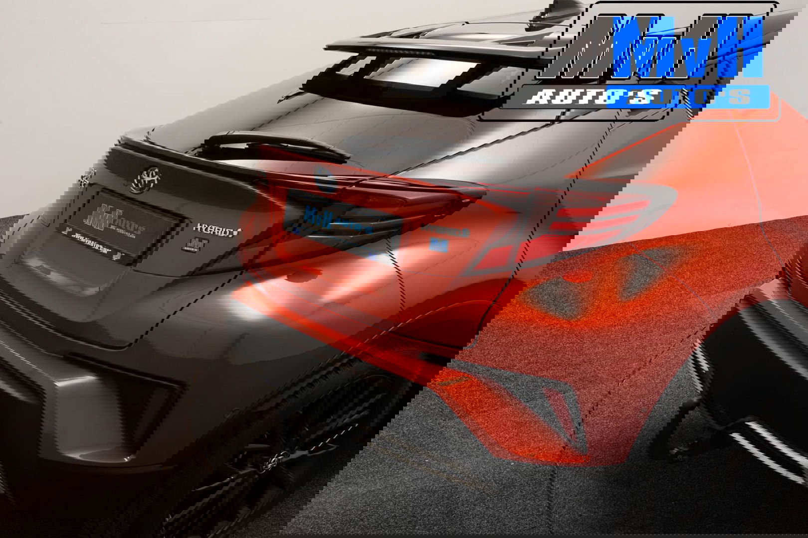 Toyota C-HR 2.0 Hybrid Launch Edition|184PK|LUXE!|TREKH|JBL