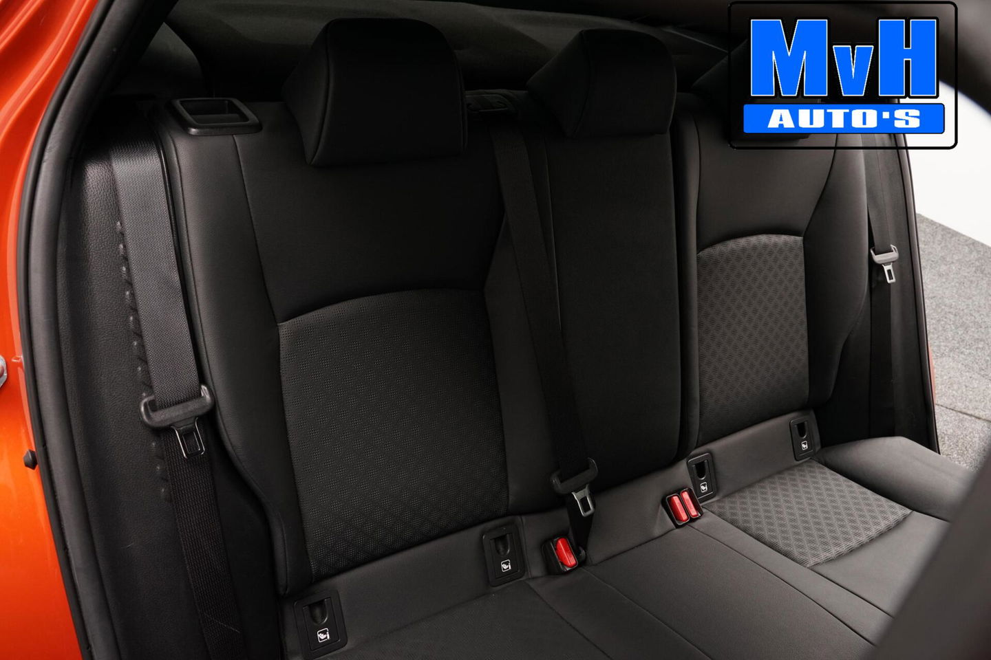 Toyota C-HR 2.0 Hybrid Launch Edition|184PK|LUXE!|TREKH|JBL