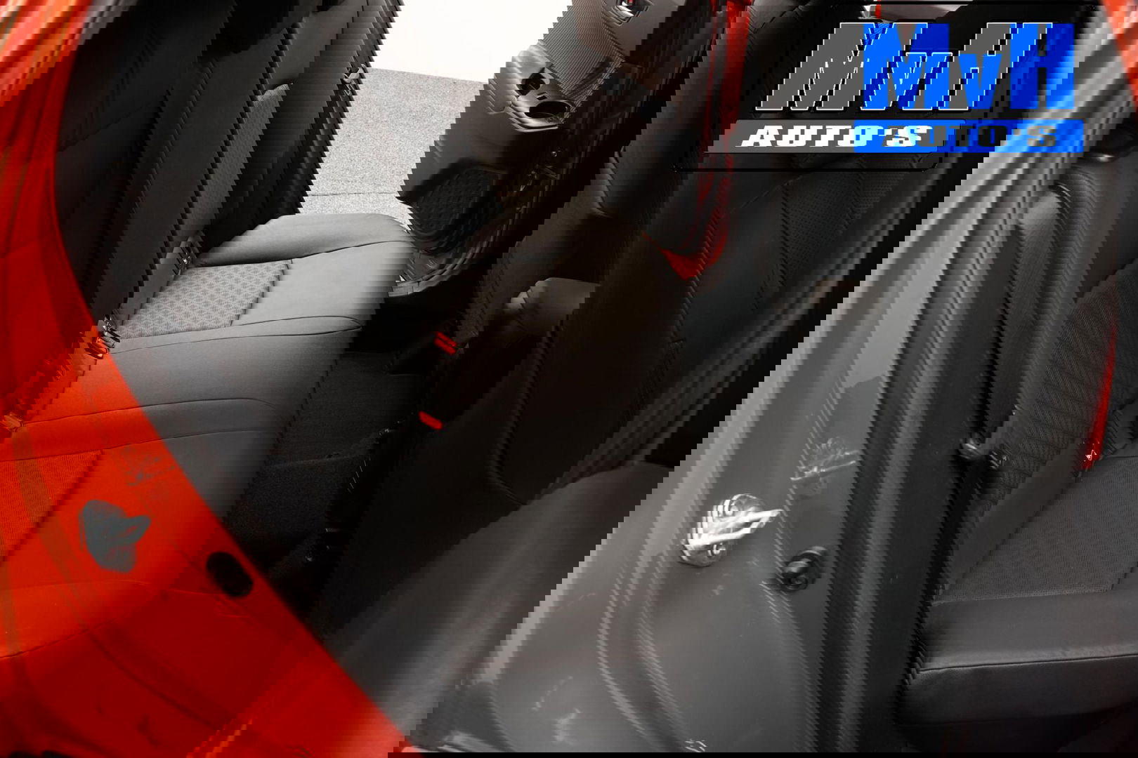 Toyota C-HR 2.0 Hybrid Launch Edition|184PK|LUXE!|TREKH|JBL