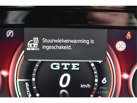 Volkswagen Golf 1.4 eHybrid GTE 245 pk | Keyless | Standkachel | Camera | Carplay | Stoelverwarming 4x | Stuurverwarming | Full LED IQ