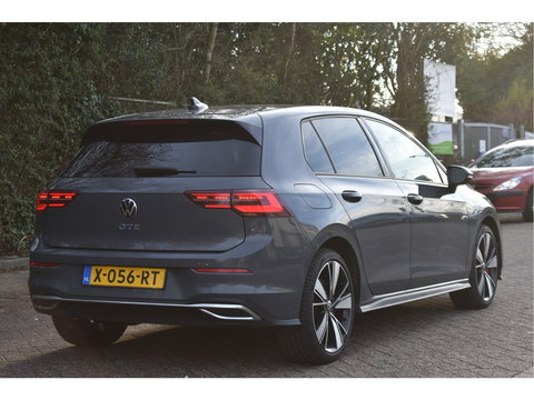 Volkswagen Golf 1.4 eHybrid GTE 245 pk | Keyless | Standkachel | Camera | Carplay | Stoelverwarming 4x | Stuurverwarming | Full LED IQ
