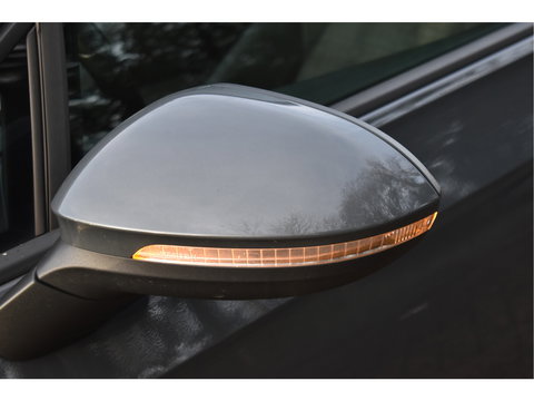 Volkswagen Golf 1.4 eHybrid GTE 245 pk | Keyless | Standkachel | Camera | Carplay | Stoelverwarming 4x | Stuurverwarming | Full LED IQ