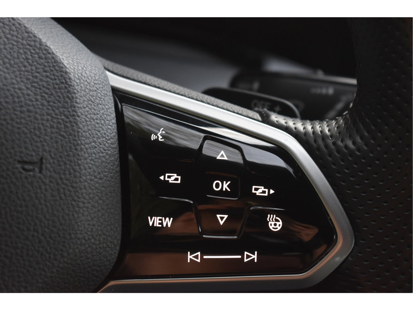 Volkswagen Golf 1.4 eHybrid GTE 245 pk | Keyless | Standkachel | Camera | Carplay | Stoelverwarming 4x | Stuurverwarming | Full LED IQ