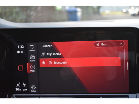 Volkswagen Golf 1.4 eHybrid GTE 245 pk | Keyless | Standkachel | Camera | Carplay | Stoelverwarming 4x | Stuurverwarming | Full LED IQ