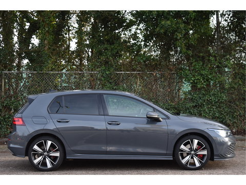 Volkswagen Golf 1.4 eHybrid GTE 245 pk | Keyless | Standkachel | Camera | Carplay | Stoelverwarming 4x | Stuurverwarming | Full LED IQ