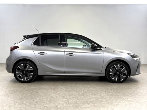 Opel CORSA-E Elegance 50 kWh | SOH 98% | Snelladen | Virtual | Carplay | Cruise | Stoel/Stuur verw. | Parkeersens. | NAP