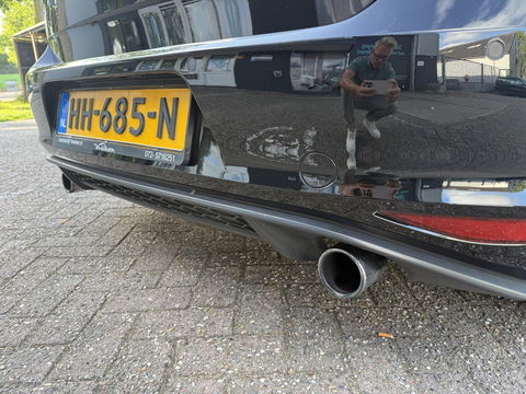 Volkswagen Golf 2.0 TSI GTI