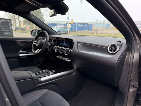 Mercedes-Benz GLA 250 e AMG-line