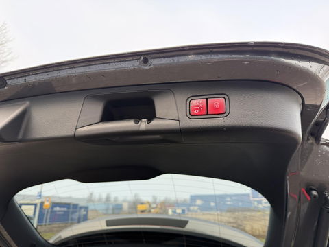 Mercedes-Benz GLA 250 e AMG-line