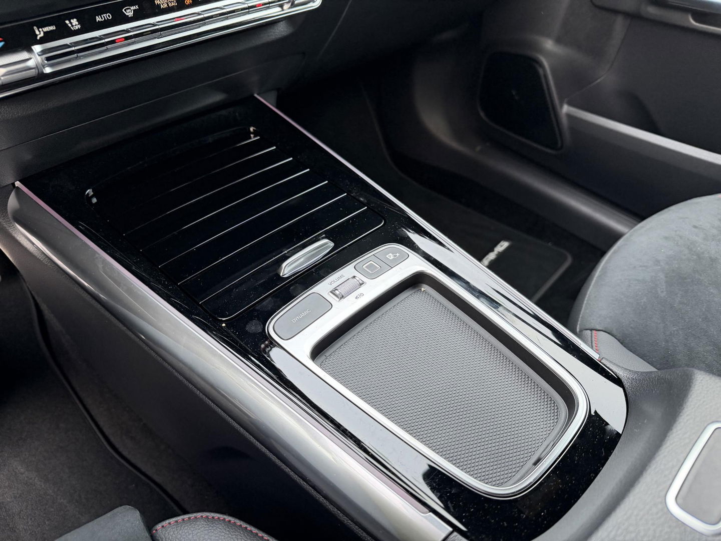 Mercedes-Benz GLA 250 e AMG-line