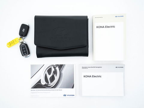 Hyundai KONA EV Fashion 39 kWh [ 3-Fase ] {SOH-100%} (INCL-BTW) Aut.*HEATPUMP | HEAD-UP | NAVI-FULLMAP | DIGI-COCKPIT | FULL-LED | KRELL-AUDIO | LANE-ASSIST | KEYLESS | CAMERA | SHIFT-PADDLES | DAB | ADAPTIVE-CRUISE | COMFORT-SEATS | 17"ALU*