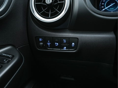 Hyundai KONA EV Fashion 39 kWh [ 3-Fase ] {SOH-100%} (INCL-BTW) Aut.*HEATPUMP | HEAD-UP | NAVI-FULLMAP | DIGI-COCKPIT | FULL-LED | KRELL-AUDIO | LANE-ASSIST | KEYLESS | CAMERA | SHIFT-PADDLES | DAB | ADAPTIVE-CRUISE | COMFORT-SEATS | 17"ALU*