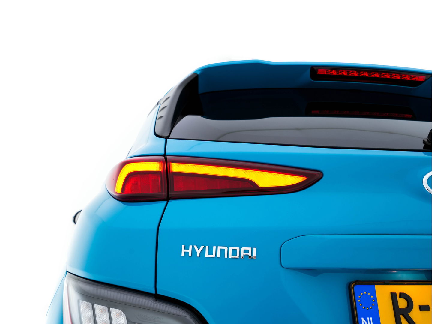 Hyundai KONA EV Fashion 39 kWh [ 3-Fase ] {SOH-100%} (INCL-BTW) Aut.*HEATPUMP | HEAD-UP | NAVI-FULLMAP | DIGI-COCKPIT | FULL-LED | KRELL-AUDIO | LANE-ASSIST | KEYLESS | CAMERA | SHIFT-PADDLES | DAB | ADAPTIVE-CRUISE | COMFORT-SEATS | 17"ALU*