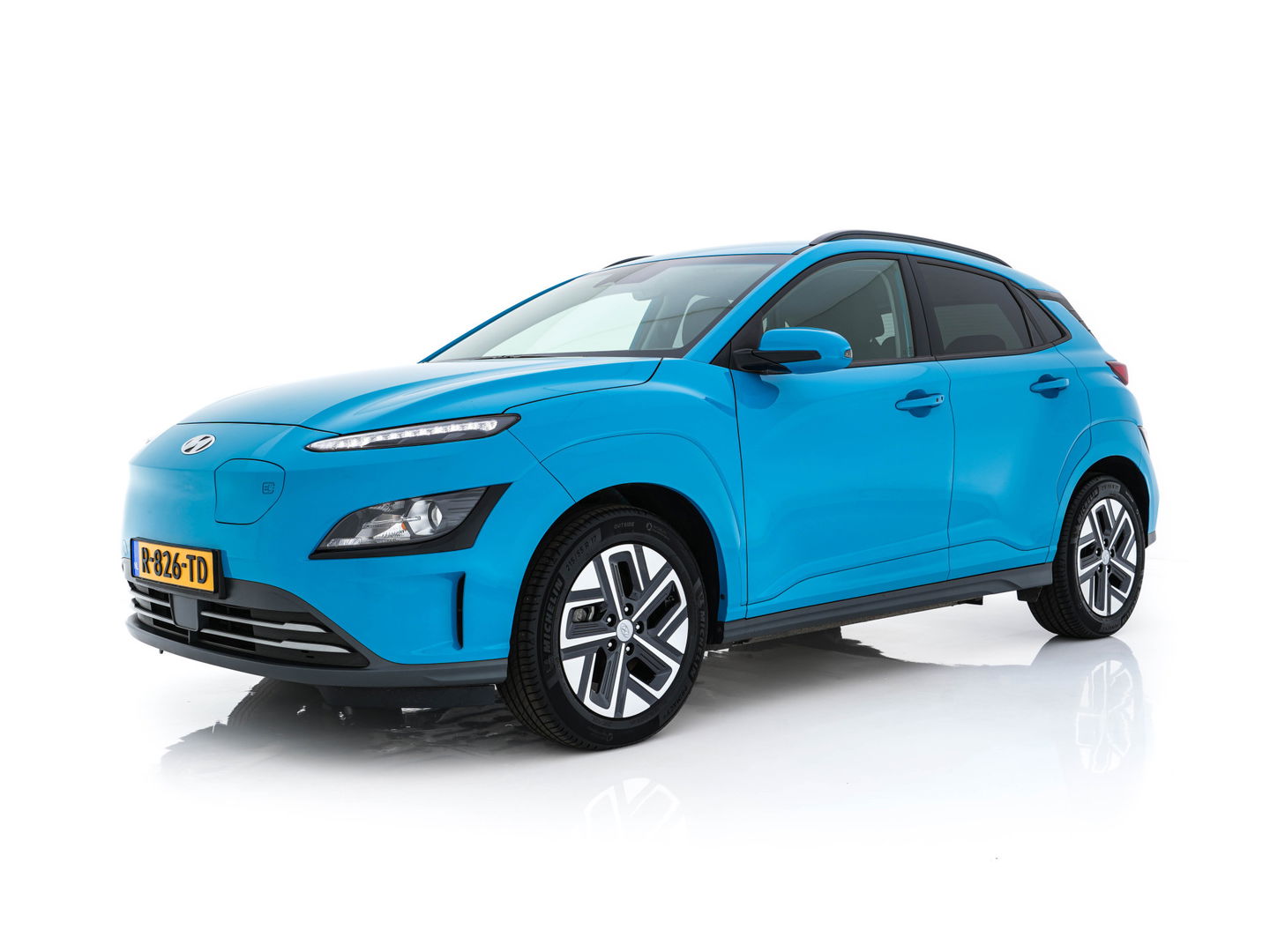 Hyundai KONA EV Fashion 39 kWh [ 3-Fase ] {SOH-100%} (INCL-BTW) Aut.*HEATPUMP | HEAD-UP | NAVI-FULLMAP | DIGI-COCKPIT | FULL-LED | KRELL-AUDIO | LANE-ASSIST | KEYLESS | CAMERA | SHIFT-PADDLES | DAB | ADAPTIVE-CRUISE | COMFORT-SEATS | 17"ALU*