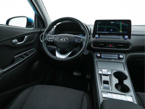 Hyundai KONA EV Fashion 39 kWh [ 3-Fase ] {SOH-100%} (INCL-BTW) Aut.*HEATPUMP | HEAD-UP | NAVI-FULLMAP | DIGI-COCKPIT | FULL-LED | KRELL-AUDIO | LANE-ASSIST | KEYLESS | CAMERA | SHIFT-PADDLES | DAB | ADAPTIVE-CRUISE | COMFORT-SEATS | 17"ALU*