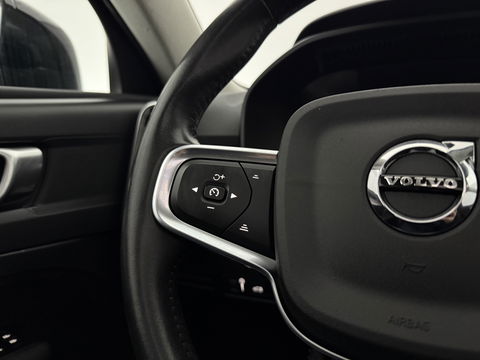 Volvo XC40 1.5 T4 Recharge R-Design | SOH 89% | Pano | Virtual | Adap.Cruise | Carplay | Trekh. | Parkeersens. | NAP