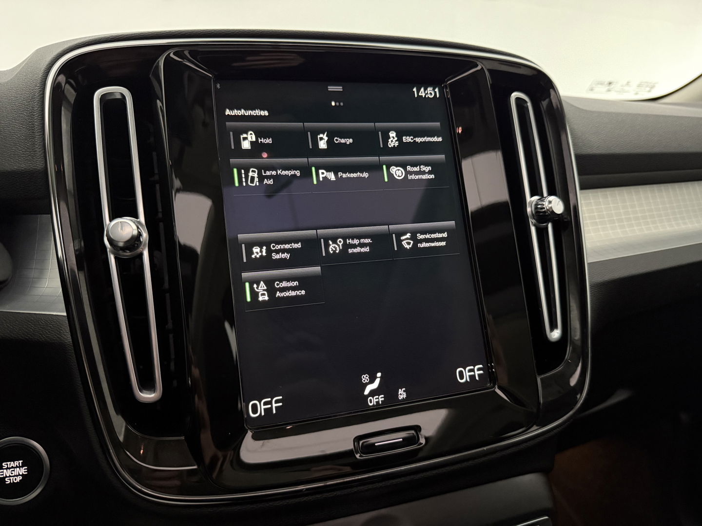 Volvo XC40 1.5 T4 Recharge R-Design | SOH 89% | Pano | Virtual | Adap.Cruise | Carplay | Trekh. | Parkeersens. | NAP