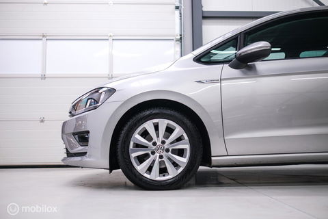 Volkswagen Golf Sportsvan 1.0 TSI Comfortline | PDC | Navigatie | Cruise | Trekhaak | NAP NL auto |